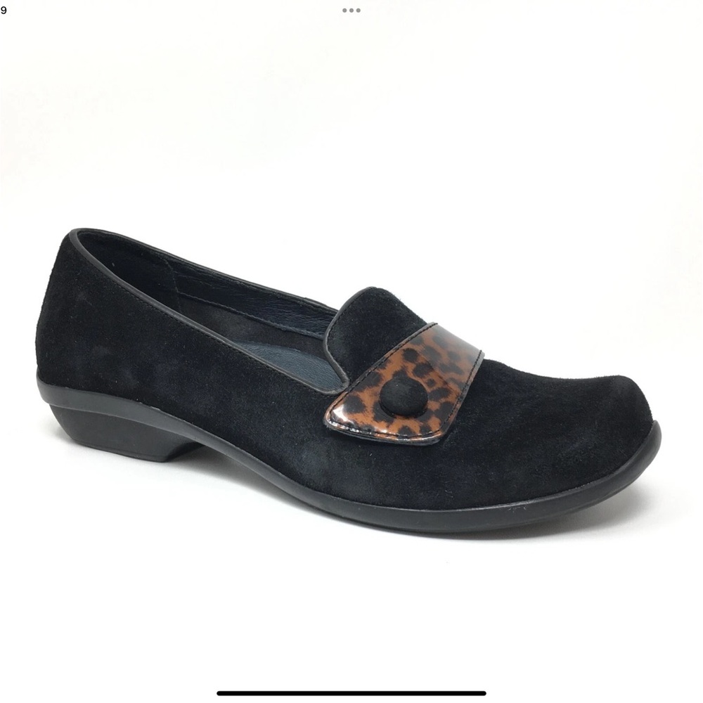 Dansko Olena black suede with tortoise pattern vampires strap slip on shoes 37